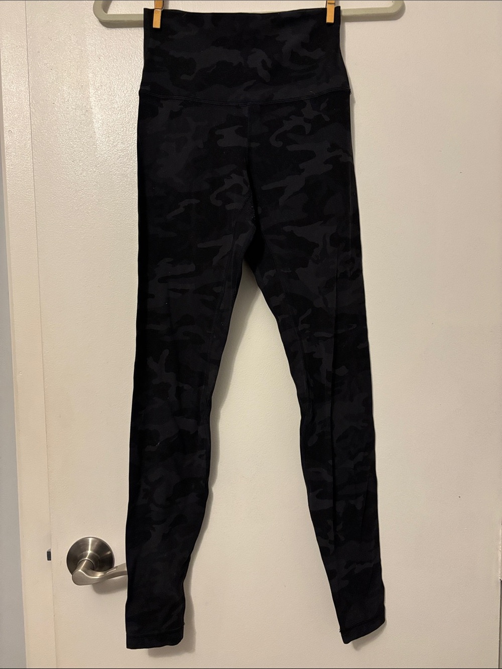 lululemon athletica woman’s Black Camo High-Rise Leggings
